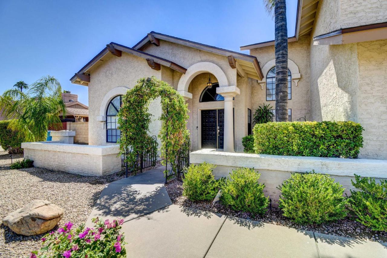 Holiday home Upscale Scottsdale Retreat With Private Pool And Grill *